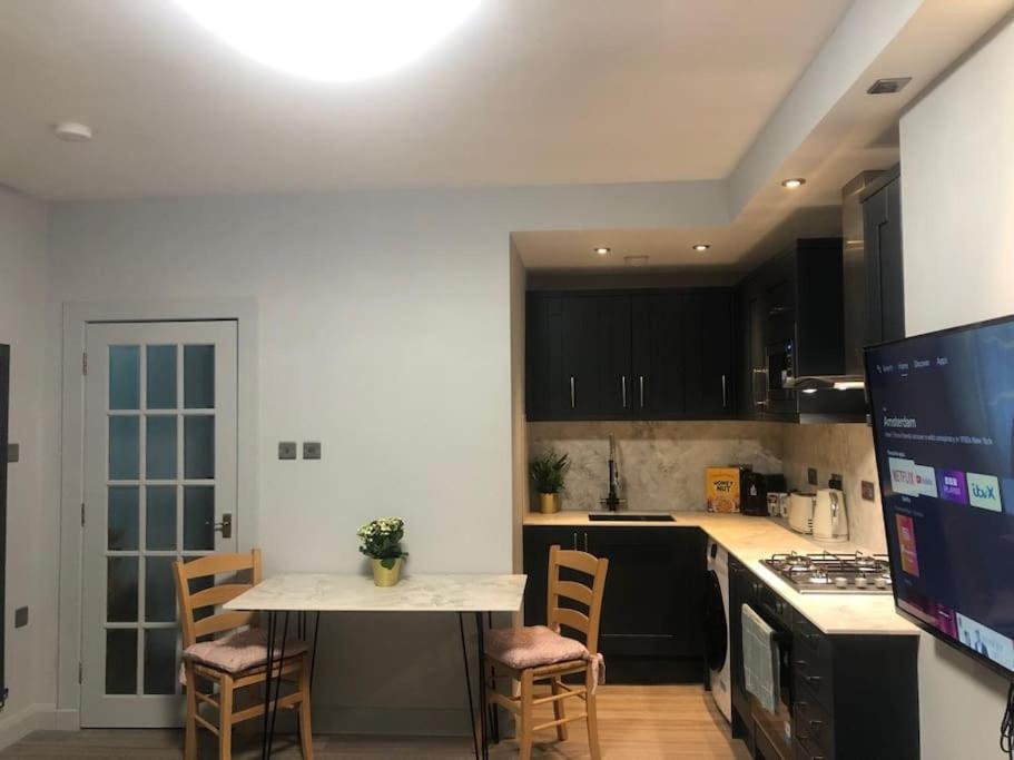 Royal Mile Famous Canongate Flat Единбург Екстериор снимка