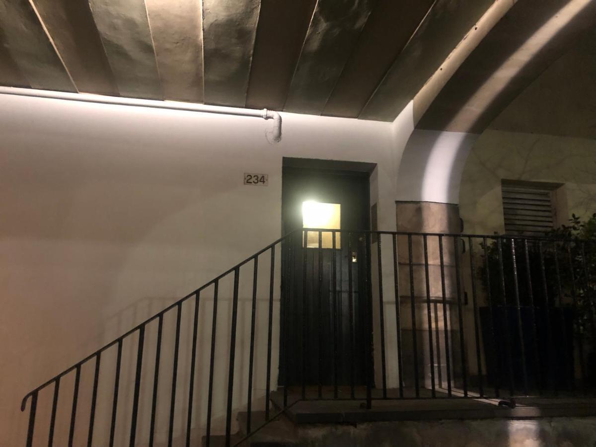 Royal Mile Famous Canongate Flat Единбург Екстериор снимка