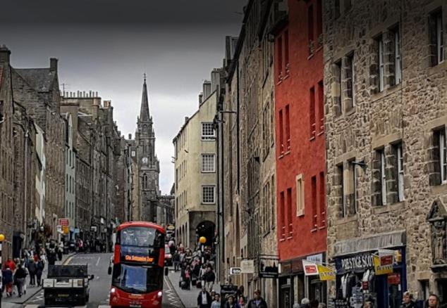 Royal Mile Famous Canongate Flat Единбург Екстериор снимка
